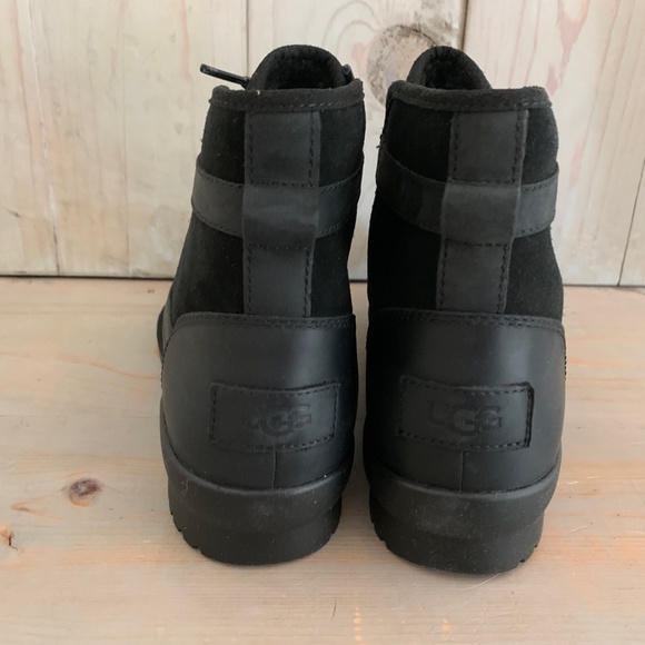 - UGG GREDA BLACK WATERPROOF DUCK BOOTS new - Picture 5 of 8